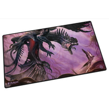 Ultimate Guard: Magic the Gathering Play-Mat - Tarkir: Dragonstorm (Feral Deathgorger)